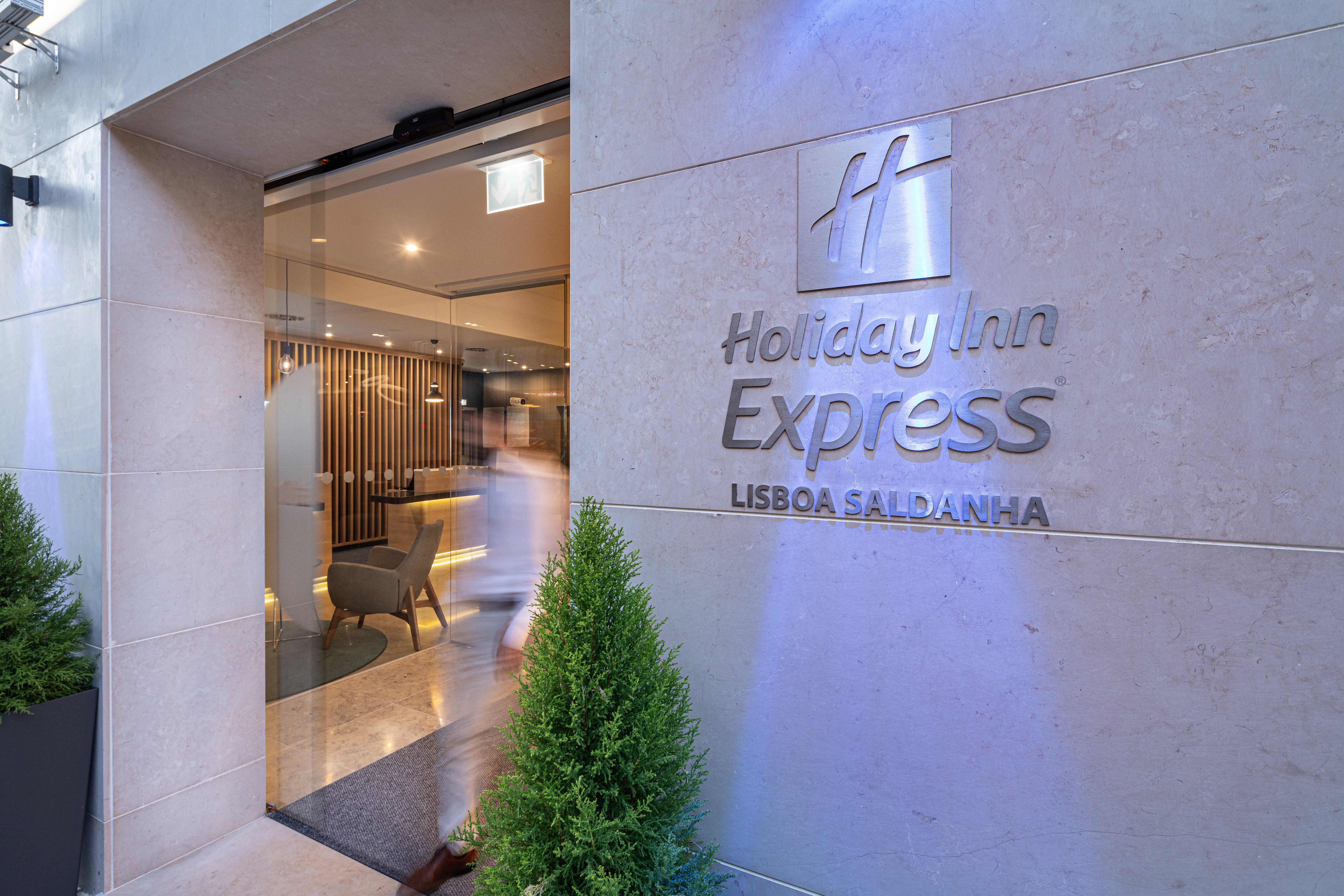 Holiday Inn Express - Lisbon - Plaza Saldanha, An Ihg Hotel Kültér fotó